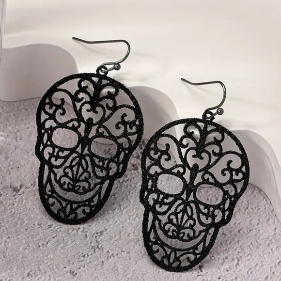 Jewelry - Halloween Black Carved Skull Design Dangle Earrings